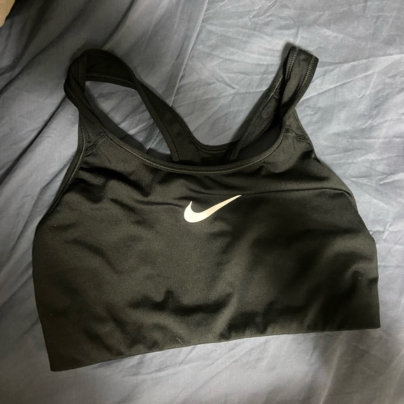 Nike sports bra, size m - Picture 1 of 3